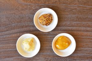 ディジョン、イエロー、粒マスタード